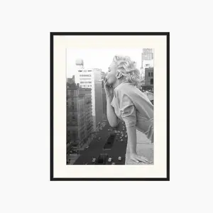 Marilyn at the Ambassador Hotel, New York-60X80