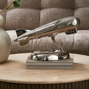 Zeppelin Statue