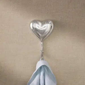 Classic Heart Hook
