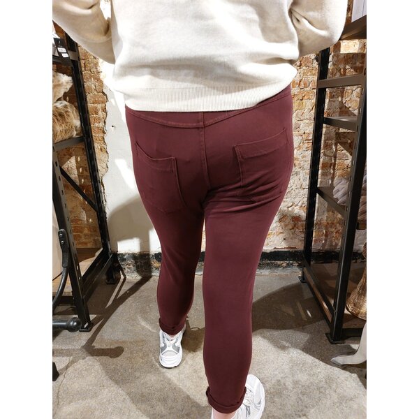 WENDY TRENDY WENDY TRENDY - Pantalon de jogging avec poches latérales - Burgunder359 - 66055D