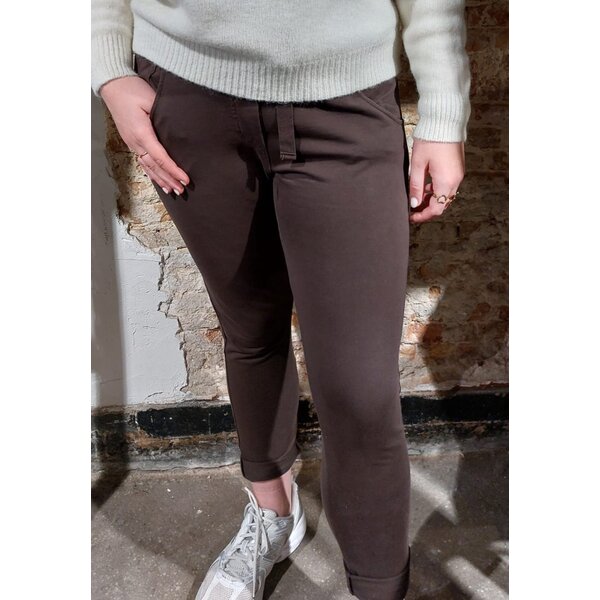 WENDY TRENDY WENDY TRENDY - Pantalon de jogging avec poches latérales - Choco - 340 - 66055D
