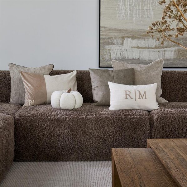 RIVIÈRA MAISON Rivièra Maison RM Monogram Aveiro Pillow 60x60 cm – Luxe Beige Kussenhoes