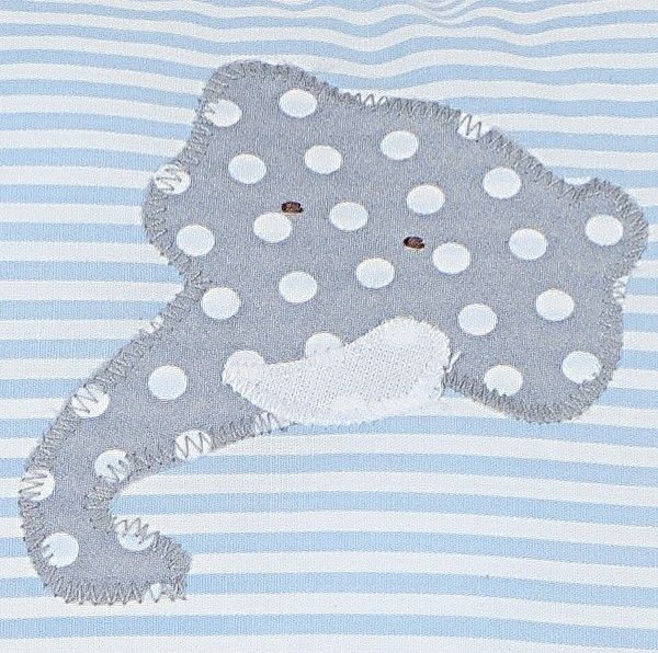 crêpes suzette Namenskissen für Afrikafreunde in Hellblau-Weiß gestreift mit Elefanten, Löwen und der Giraffe