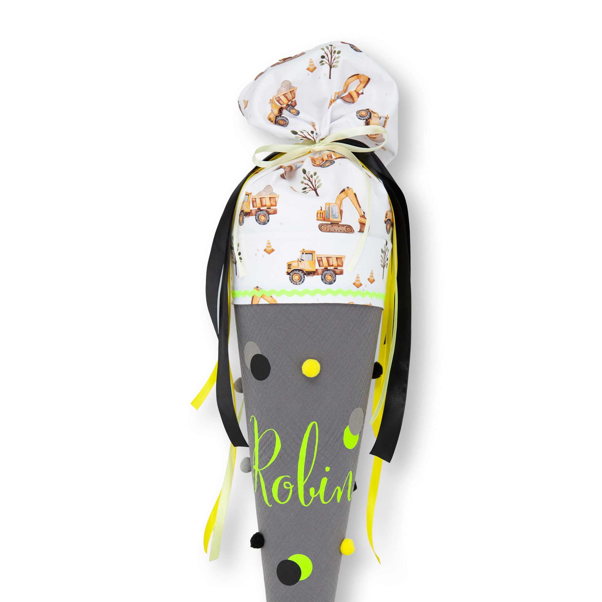 crêpes suzette Schultüte aus Musselin | handgefertigte Bommeltüte zur Einschulung | Modell: Robin | Farben: Grau, Schwarz und Neongelb | mit Baufahrzeuge-Motiv, Bommeln & Namensschriftzug | personalisierbar – Variante: mit Wunschnamen