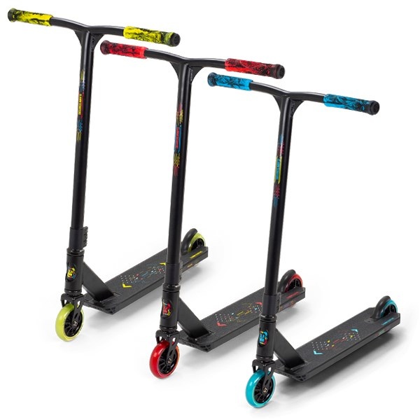 SLAMM STUNTSTEP CLASSIC V9, BLACK/YELLOW - Wheelz4Kids™