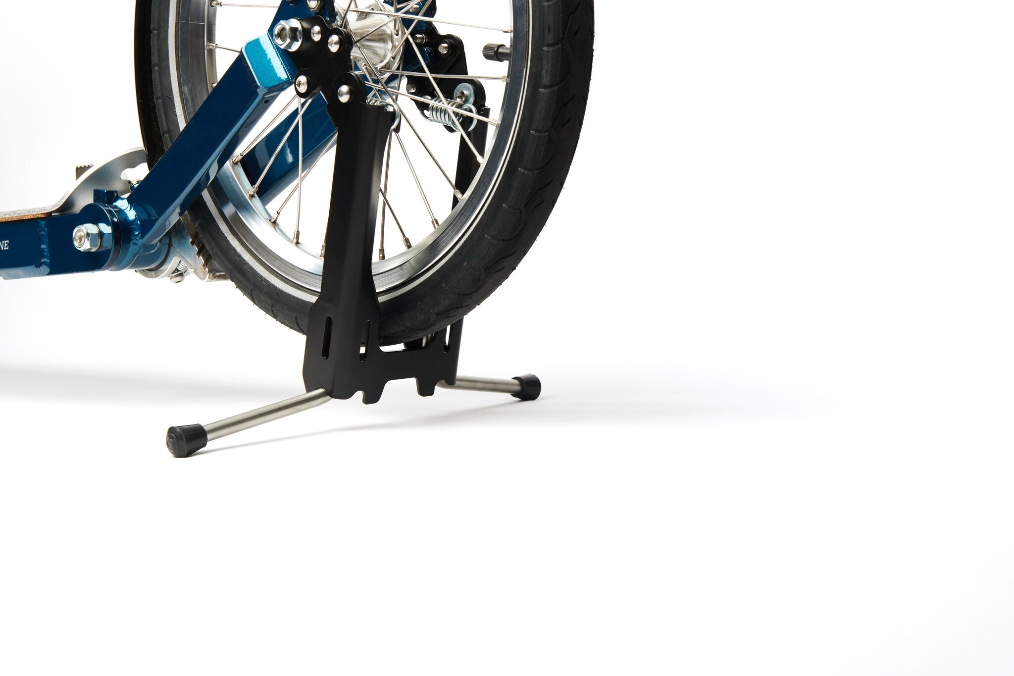 Swifty kickstand for AIR and ZERO