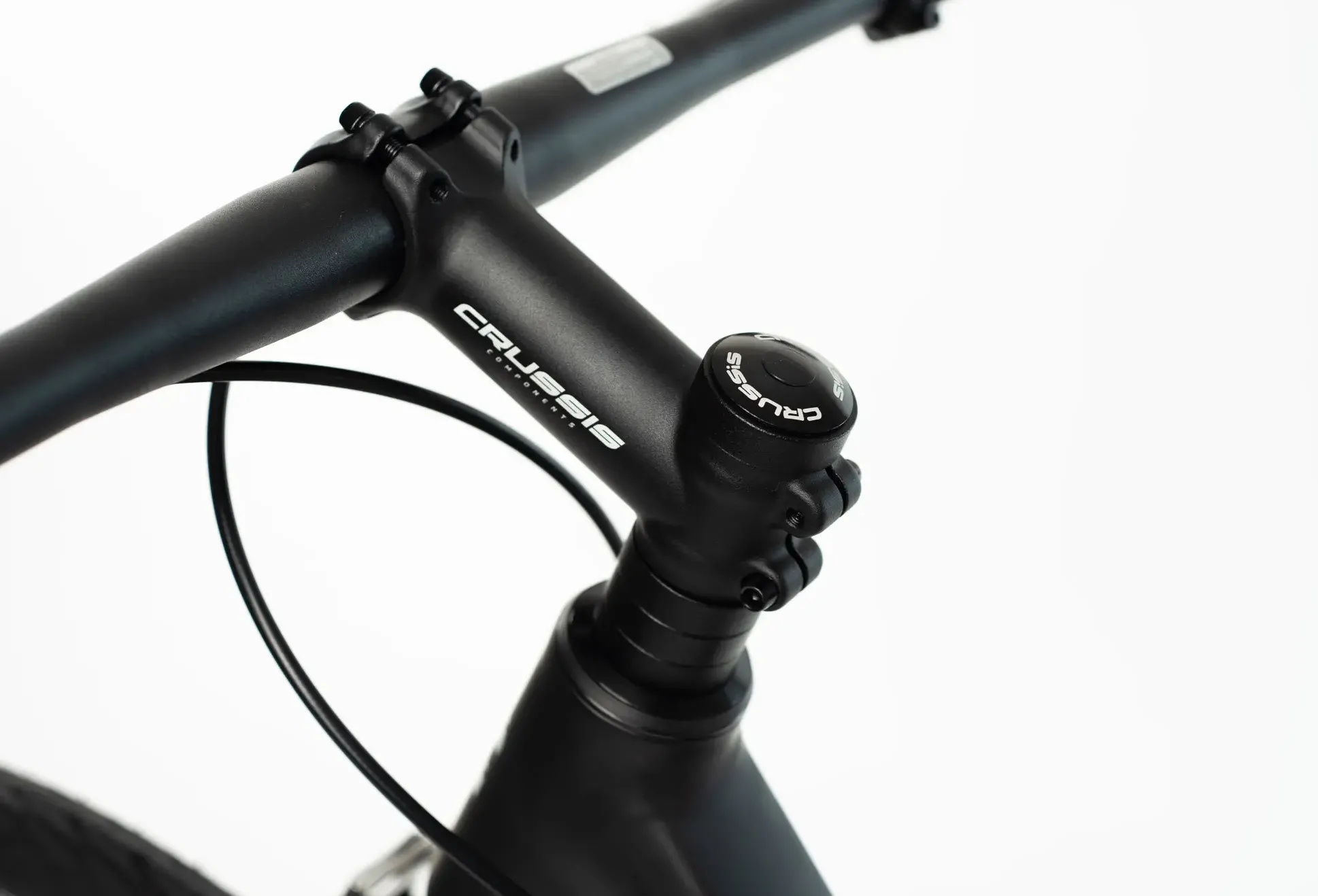 CRUSSIS ONE COBRA 4.2-3 Black