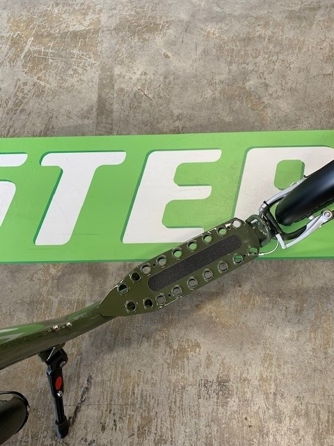 SALE - KICKBIKE SPORT G4 OLIVEGREEN