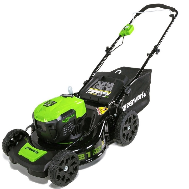 Greenworks 40 Volt cordless lawn mower GD40LM46SP