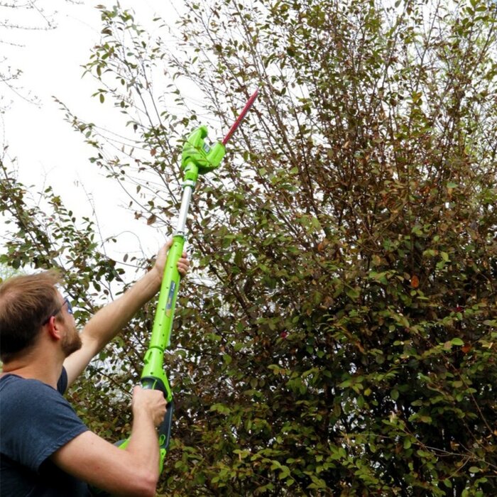 Greenworks 40 Volt Akku-Astsäge Heckenschere G40PSHK4