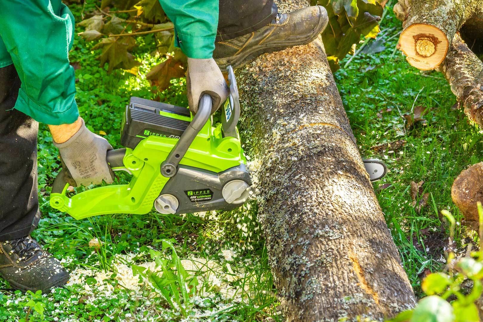Zipper Machines Austria Kettensäge 40 Volt ZI-KTS40V-AKKU