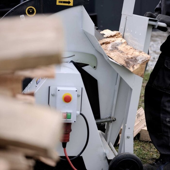 Lumag Lumag tilting saw WS3-700T