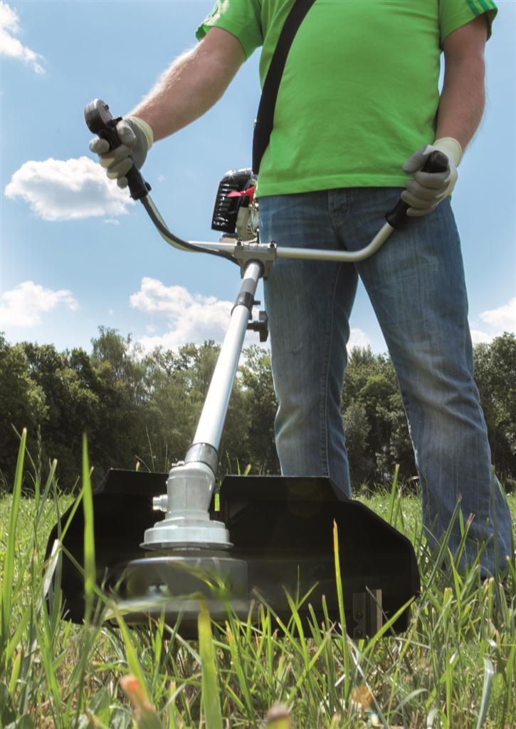 Scheppach SCHEPPACH SEITENMÄHER BCH3300PB