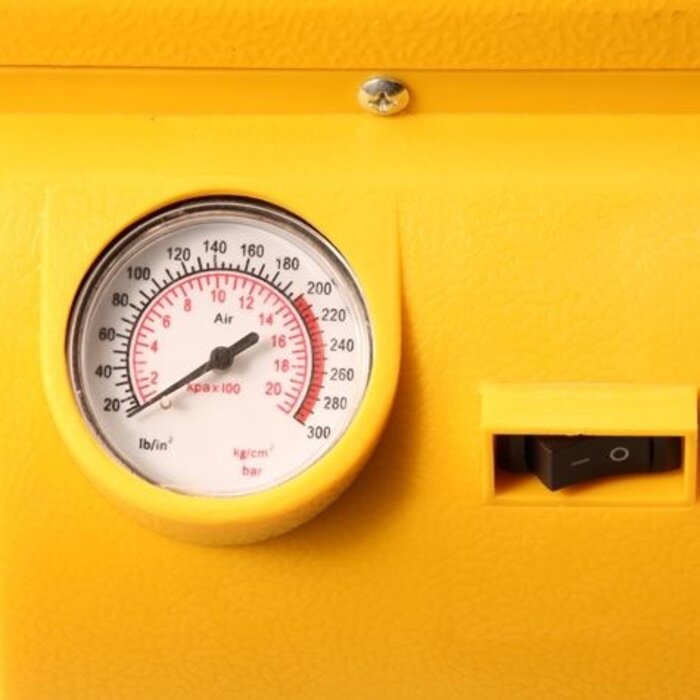 TOP GEAR  jumpstarter