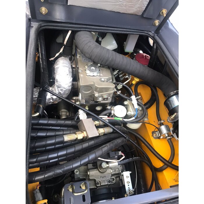 Günter Grossmann Gunter Machine Loader GG06: Compacte en Veelzijdige Mini-Lader voor Professioneel Gebruik