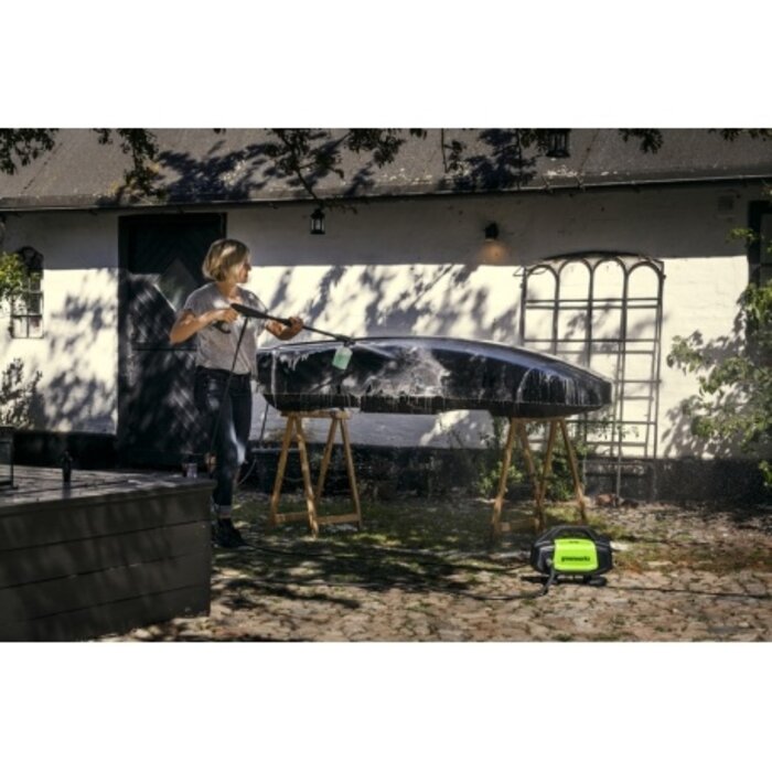 Greenworks High pressure cleaner G10