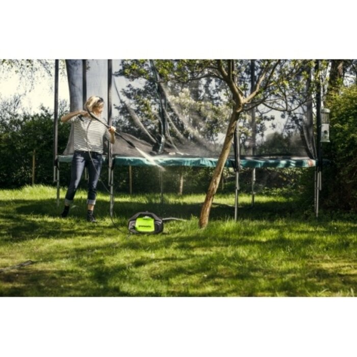 Greenworks High pressure cleaner G10
