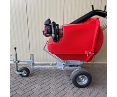 THE TRAFALGAR PADDOCK CLEANER RANGE     Paddockcleaner Pc500Hdraaibaar Onderstel