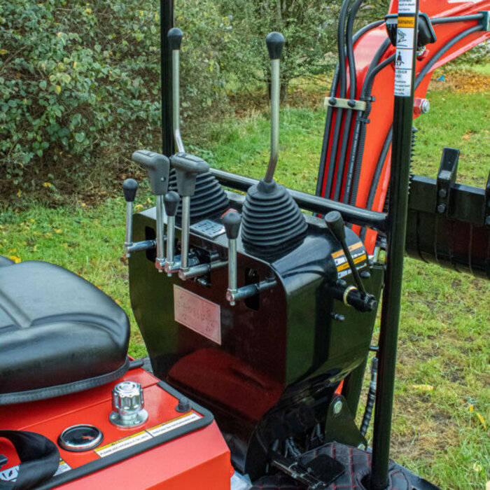 Hzc / Landworks Minigraafmachine verstelbaar onderstel zwenkbaar graafarm