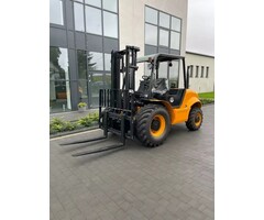 Günter Grossmann Ruw Terrein 4 x4 Vorkheftruck Met Yanmar-Motor.3.5T