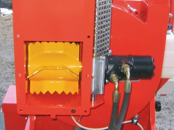 Caravaggi Hakselaar Versnipperaar Cippo 10 benzine