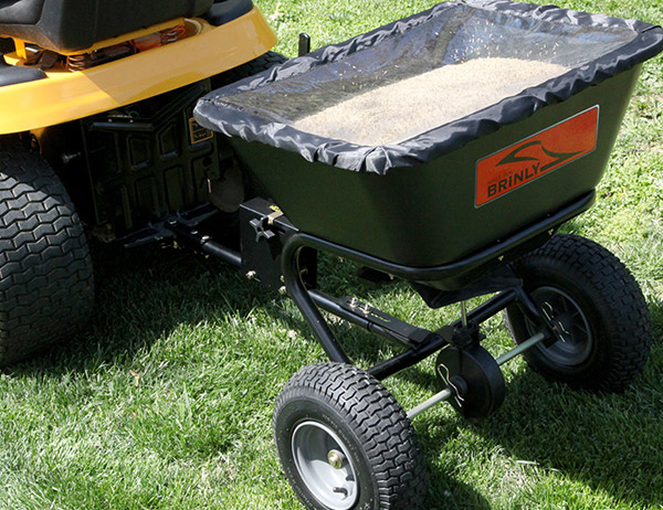 Brinkly Brinly getrokken strooier 60kg