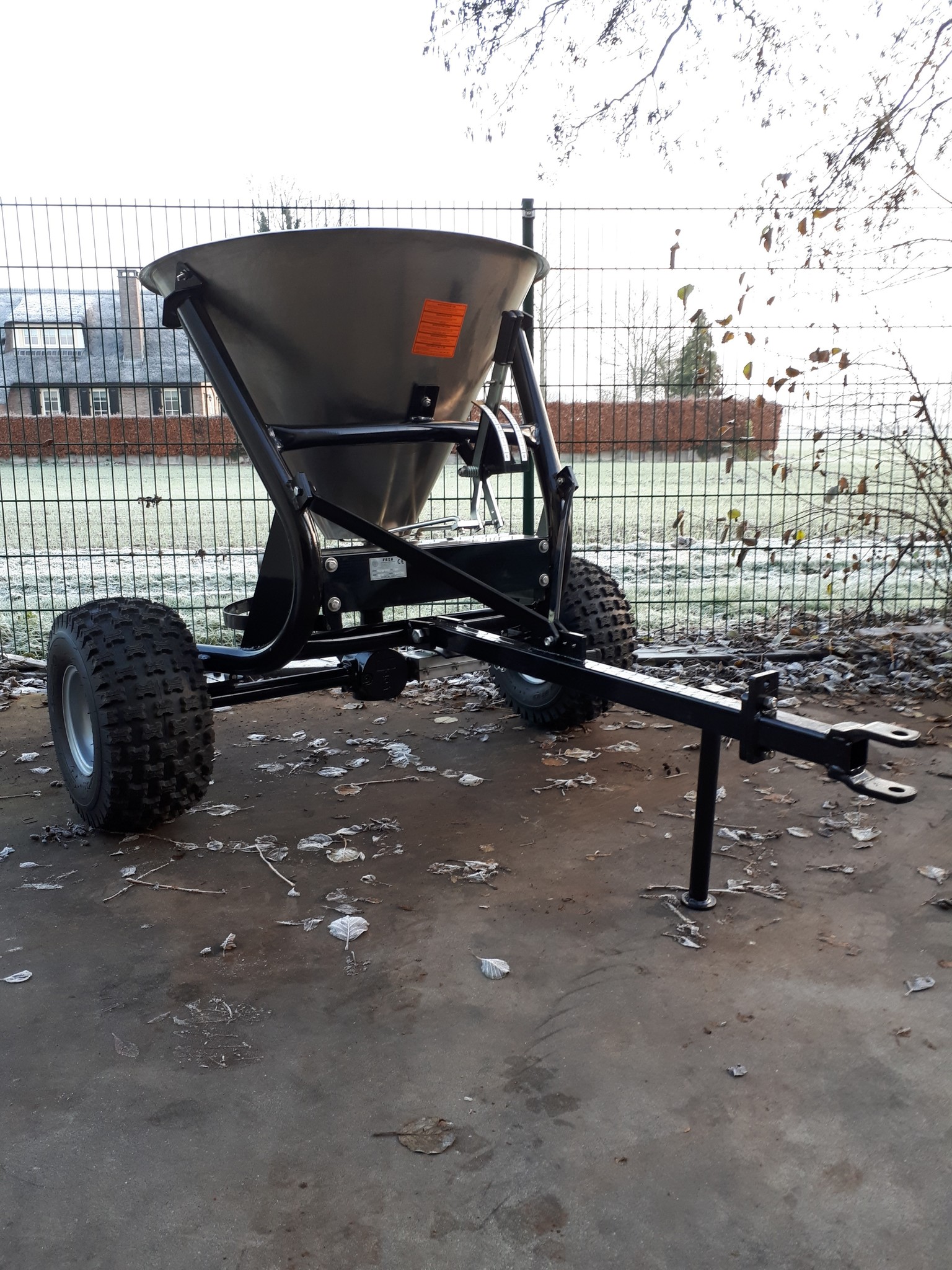 Faze FAZA GardenTFS250S getrokken strooierRVS