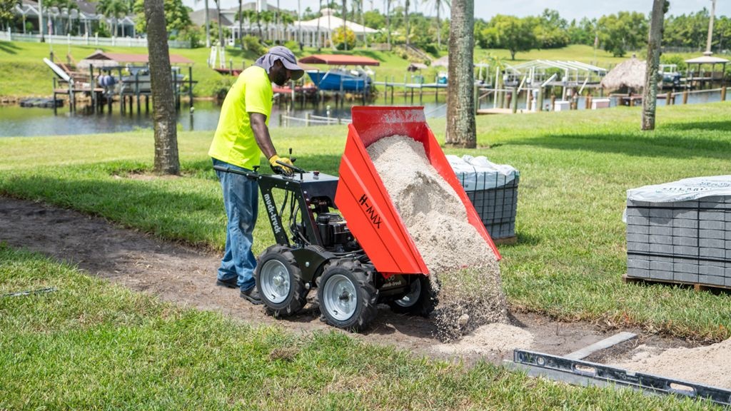 Muck-Truck H-Max 4 wheel wheelbarrow wheel dumper hydraulic tipping