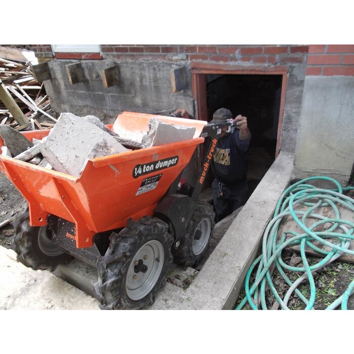 Muck-Truck Muck Truck Schubkarre mit Allradantrieb