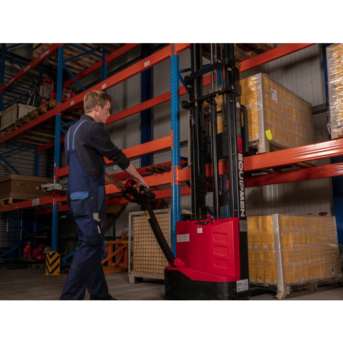 EP ES12-12ES Elektrische stapelaar (1.200 kg)2700-3000-3300-3600-3800