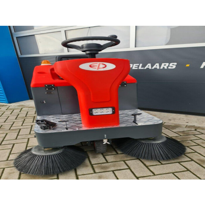EP T1250 electric sweeper