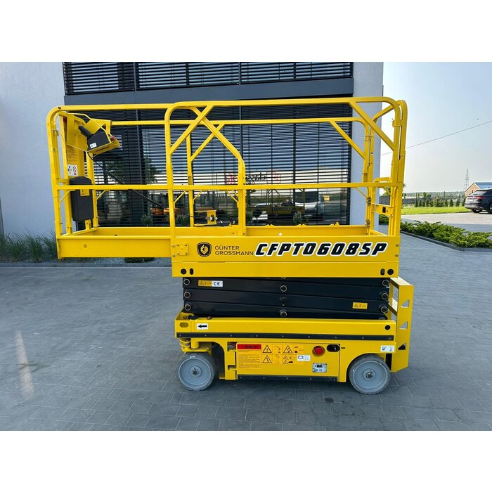 Günter Grossmann SCISSOR LIFT 6M