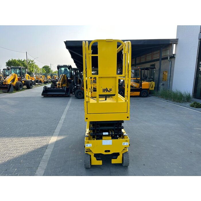Günter Grossmann SCISSOR LIFT 6M