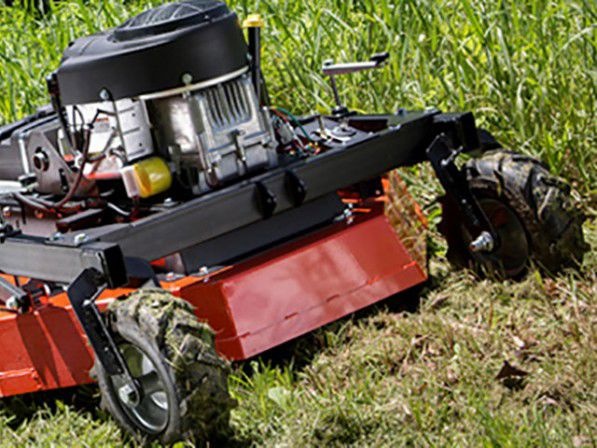 DR TBM PRO 16 gezogener Mähermotor B&S