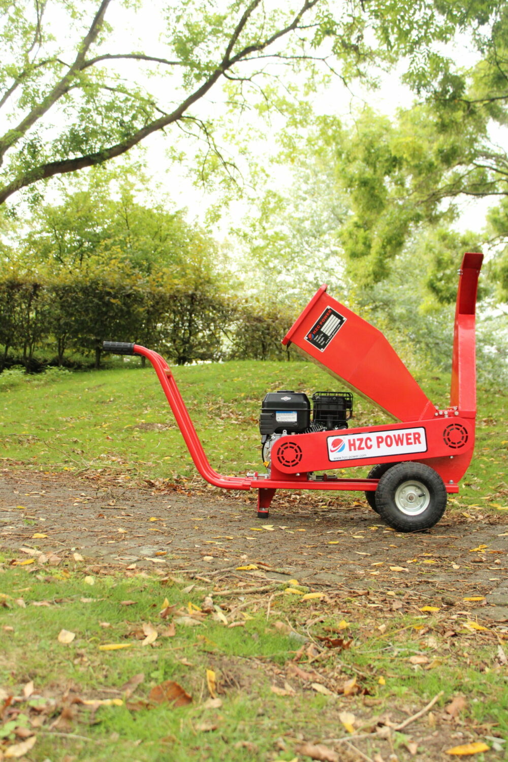 Hzc / Landworks Chipper / chipper for soft and hardwood, petrol engine B&S (SR60)