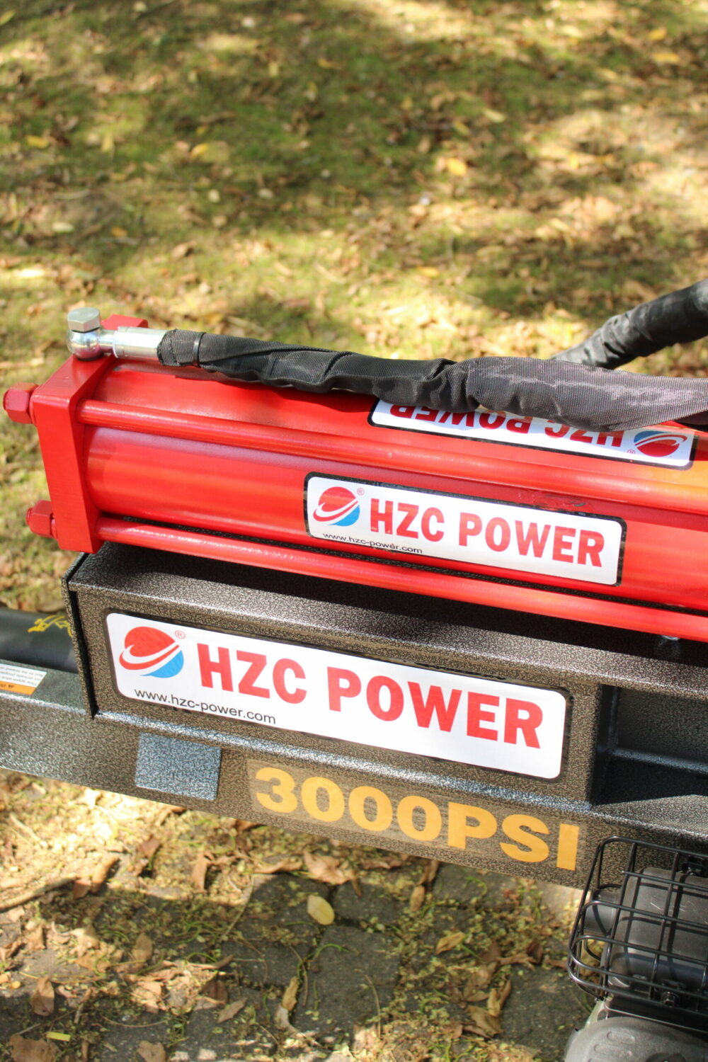 Hzc / Landworks 30 ton standing and lying log splitter with table, petrol engine and faster cylinder (HS30245)