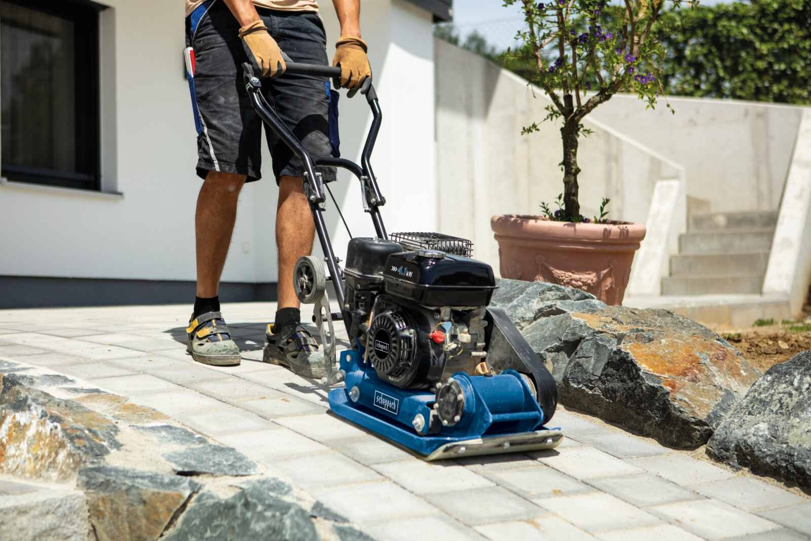 Scheppach Vibrationsplatte HP1400S 2,0 PS 13000 N