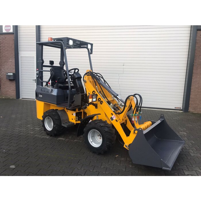 Günter Grossmann Gunter Machine Loader GG06: Compacte en Veelzijdige Mini-Lader voor Professioneel Gebruik