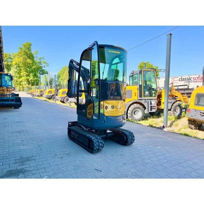 Günter Grossmann GG 1700c  Mini graafmachine 3 cilinder kubota  -