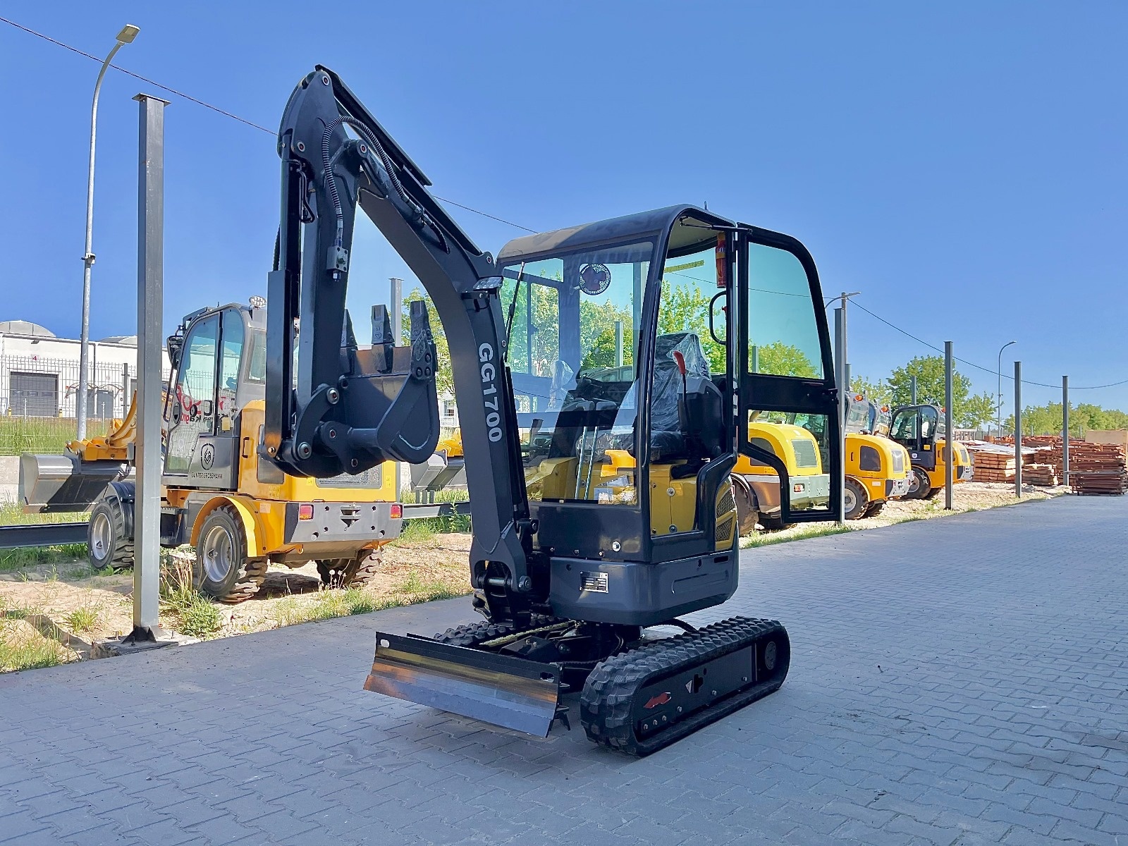 Günter Grossmann GG 1700 Mini graafmachine 3 cilinder kubota -