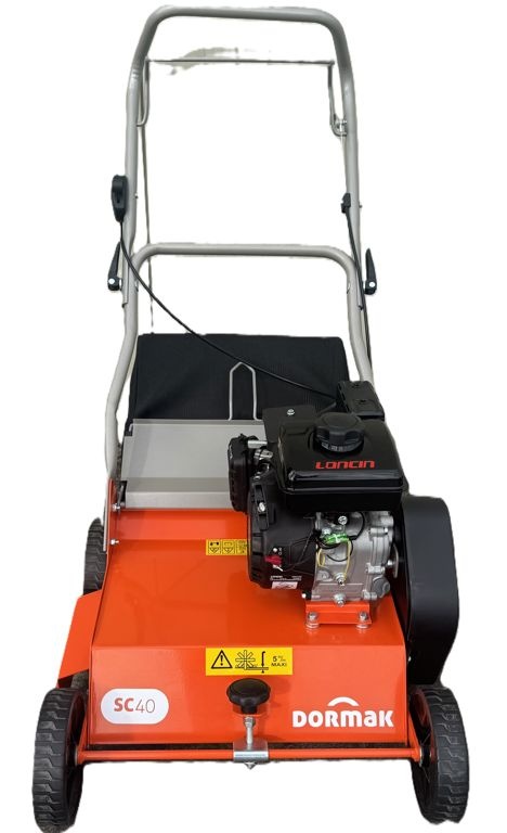 Dormak Dormak SC40 L benzine Verticuteermachine
