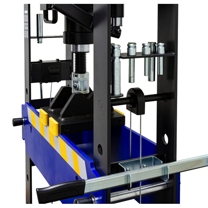 Mammuth Werkplaatspers lucht hydraulisch met voetpedaal 50 ton