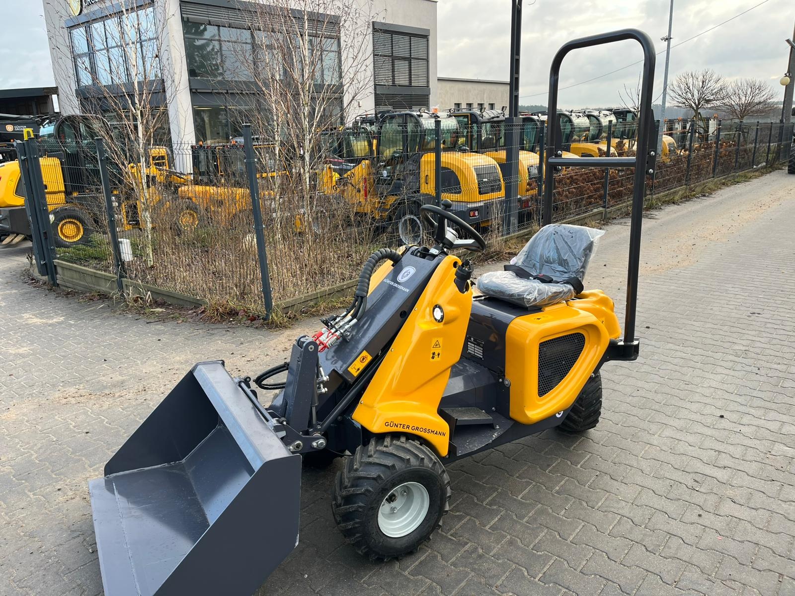 Günter Grossmann Günter Grossmann Mini lader GG300S - Compacte Driewielige Kniklader