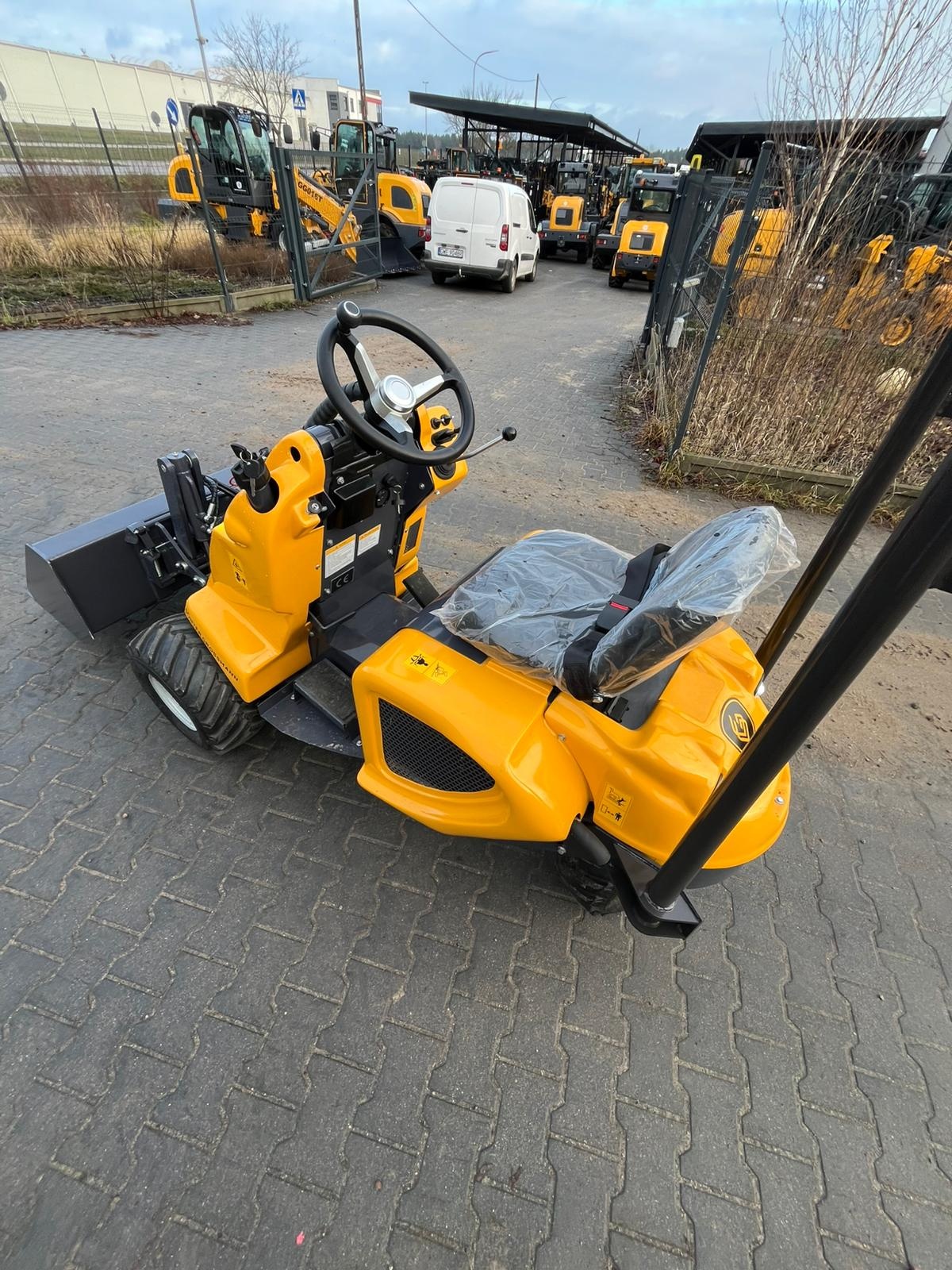 Günter Grossmann Günter Grossmann Mini lader GG300S - Compacte Driewielige Kniklader