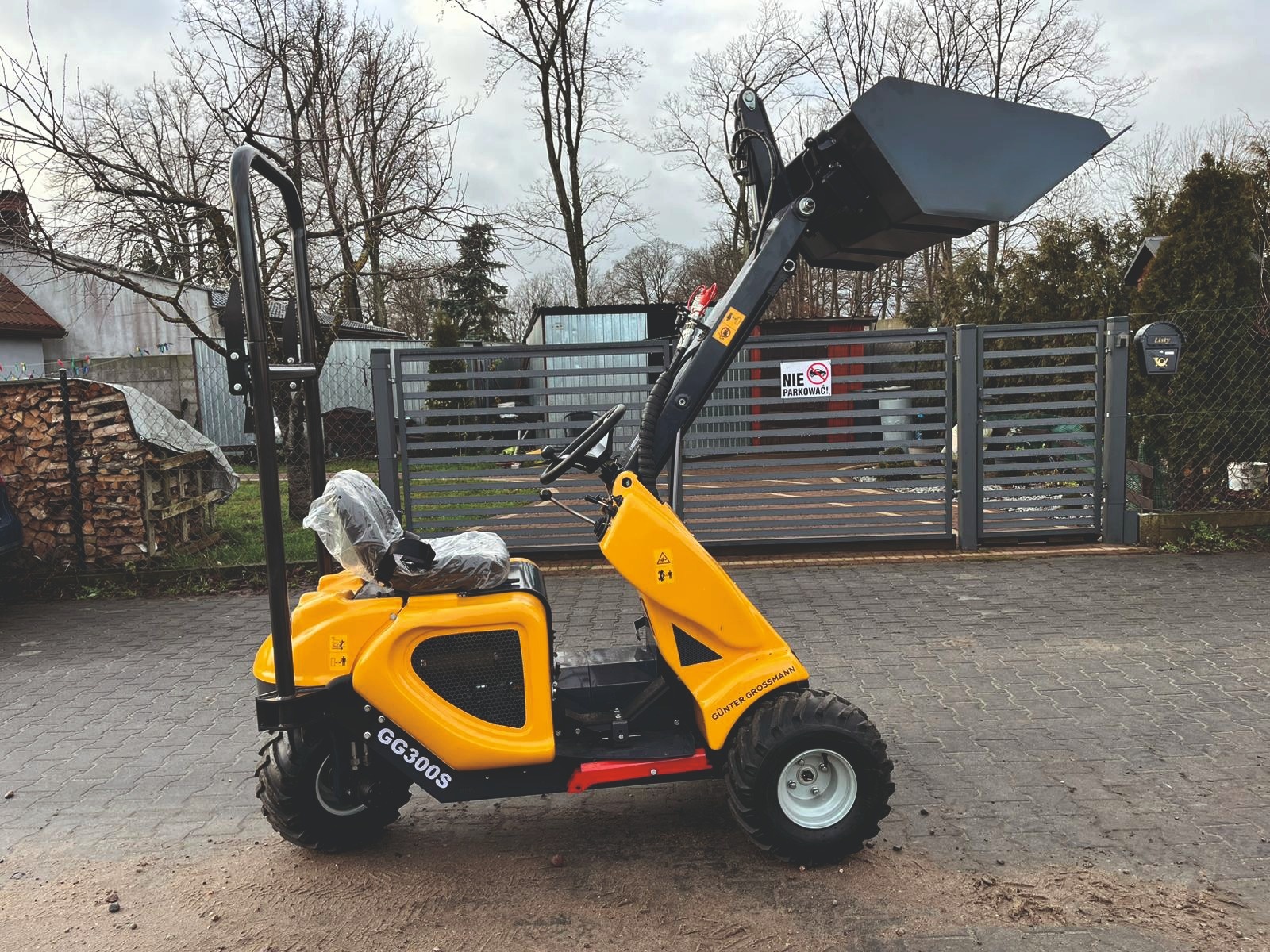 Günter Grossmann Günter Grossmann Mini lader GG300S - Compacte Driewielige Kniklader