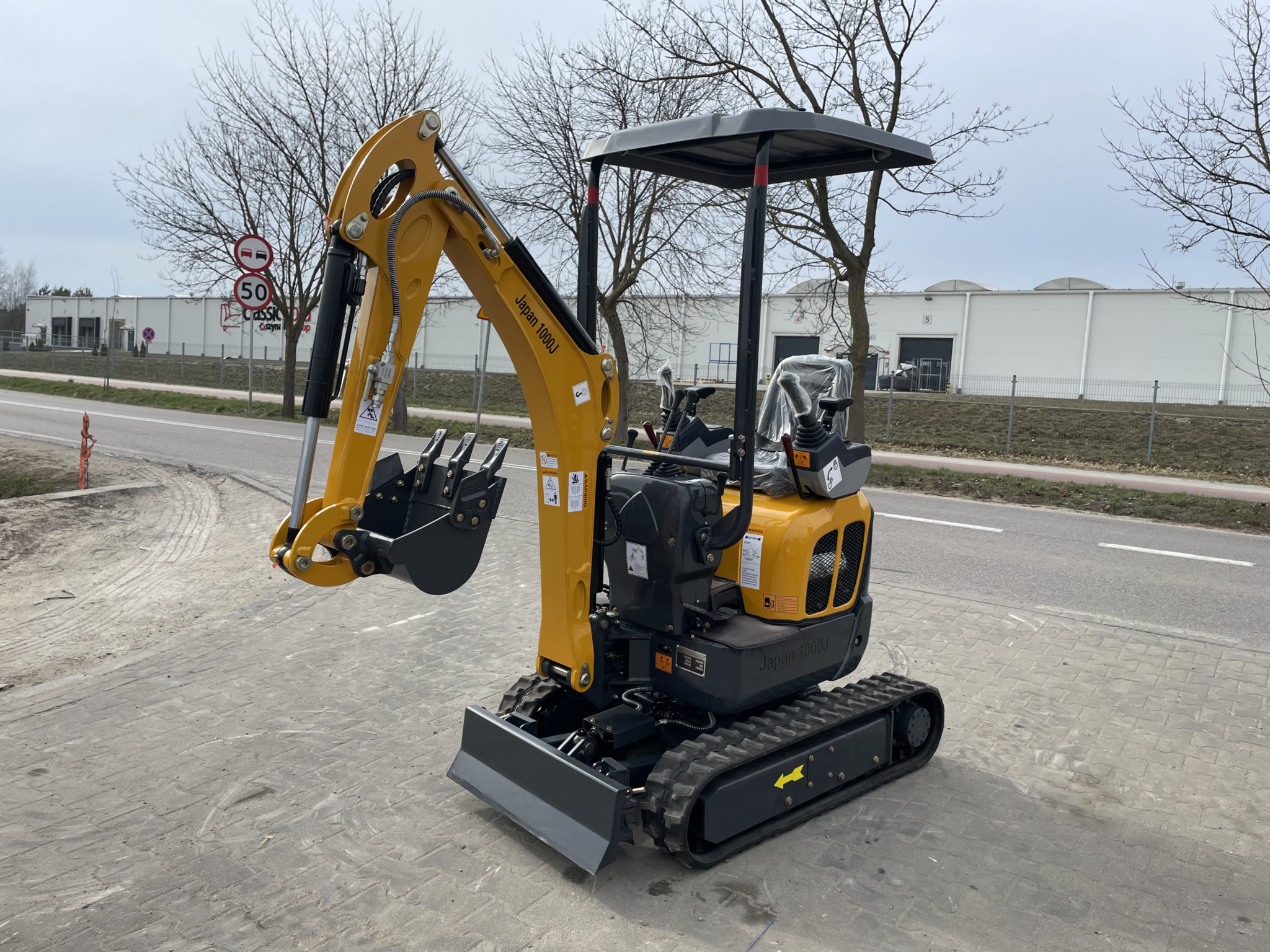 Gunter Mini Excavator GT JAPAN1000J