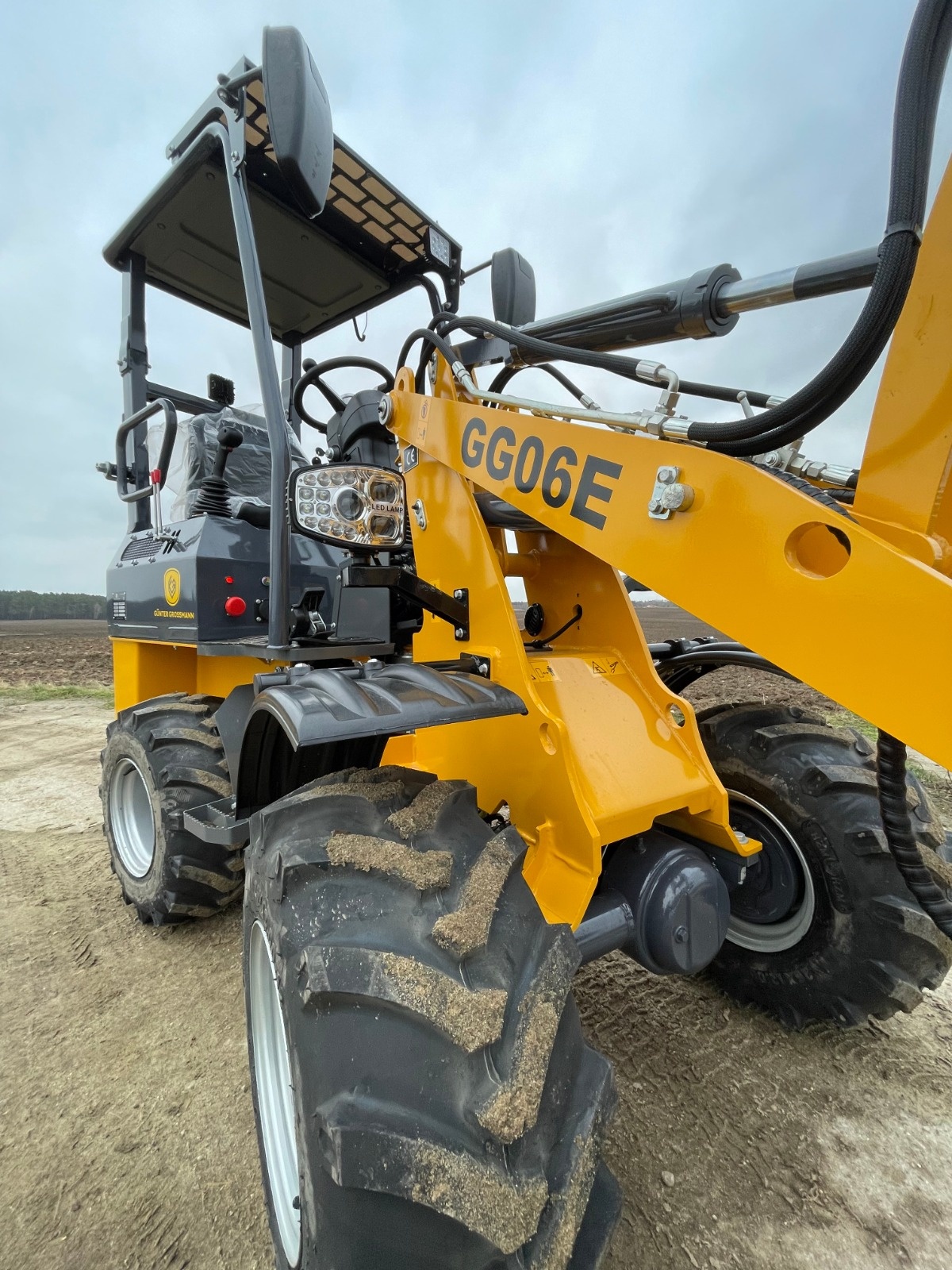 Gunter Loader GG06E Articulated loader