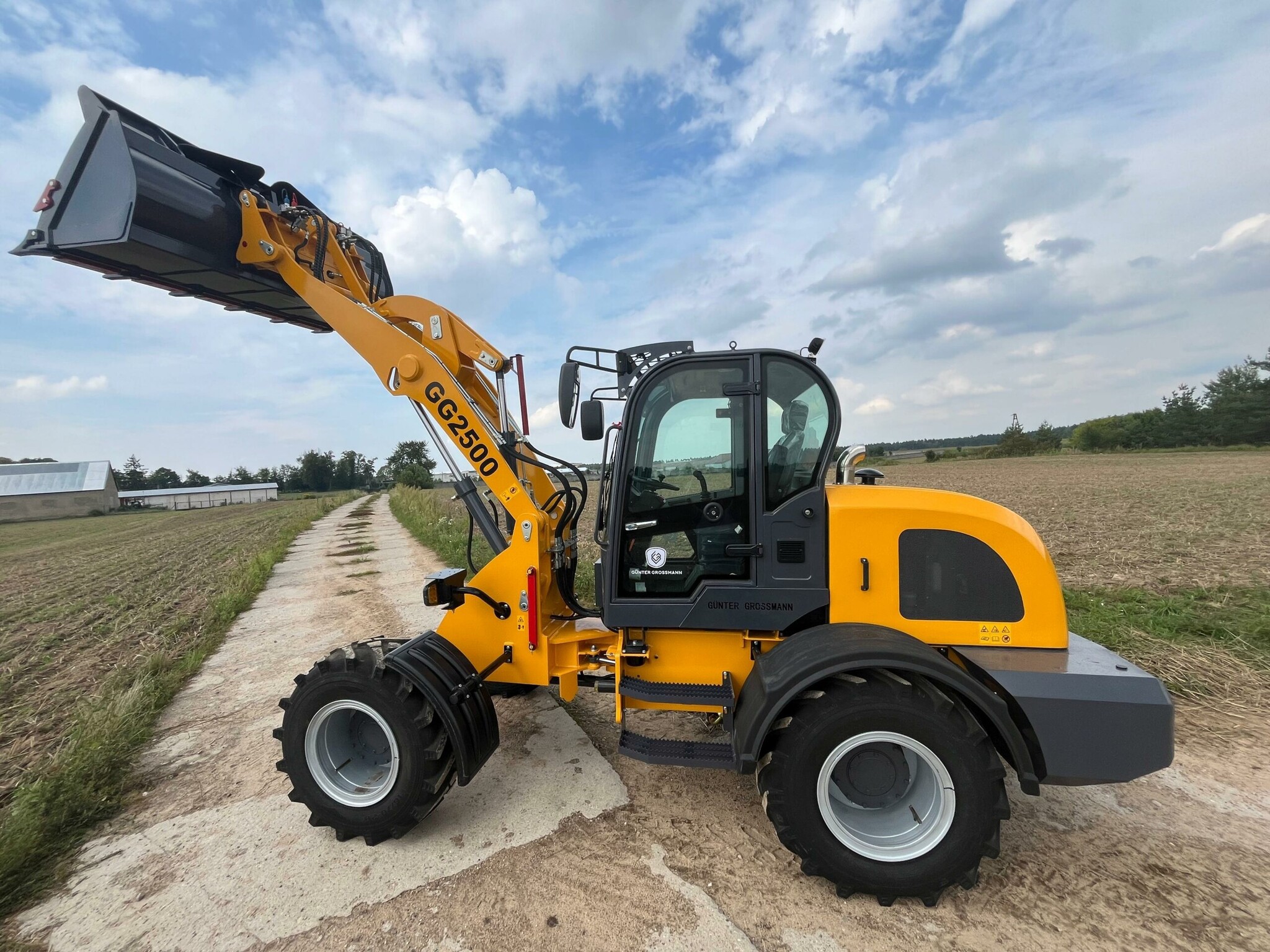 Gunter GG2500 Lader / shovel / loader