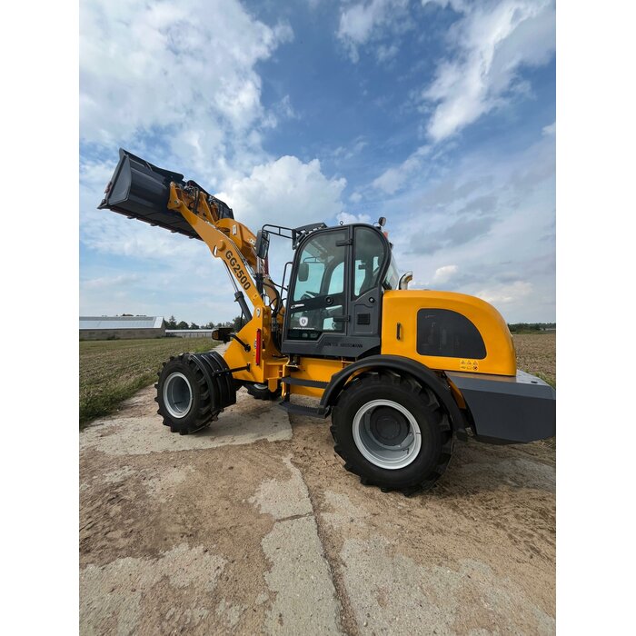 Gunter GG2500 Loader / shovel / loader