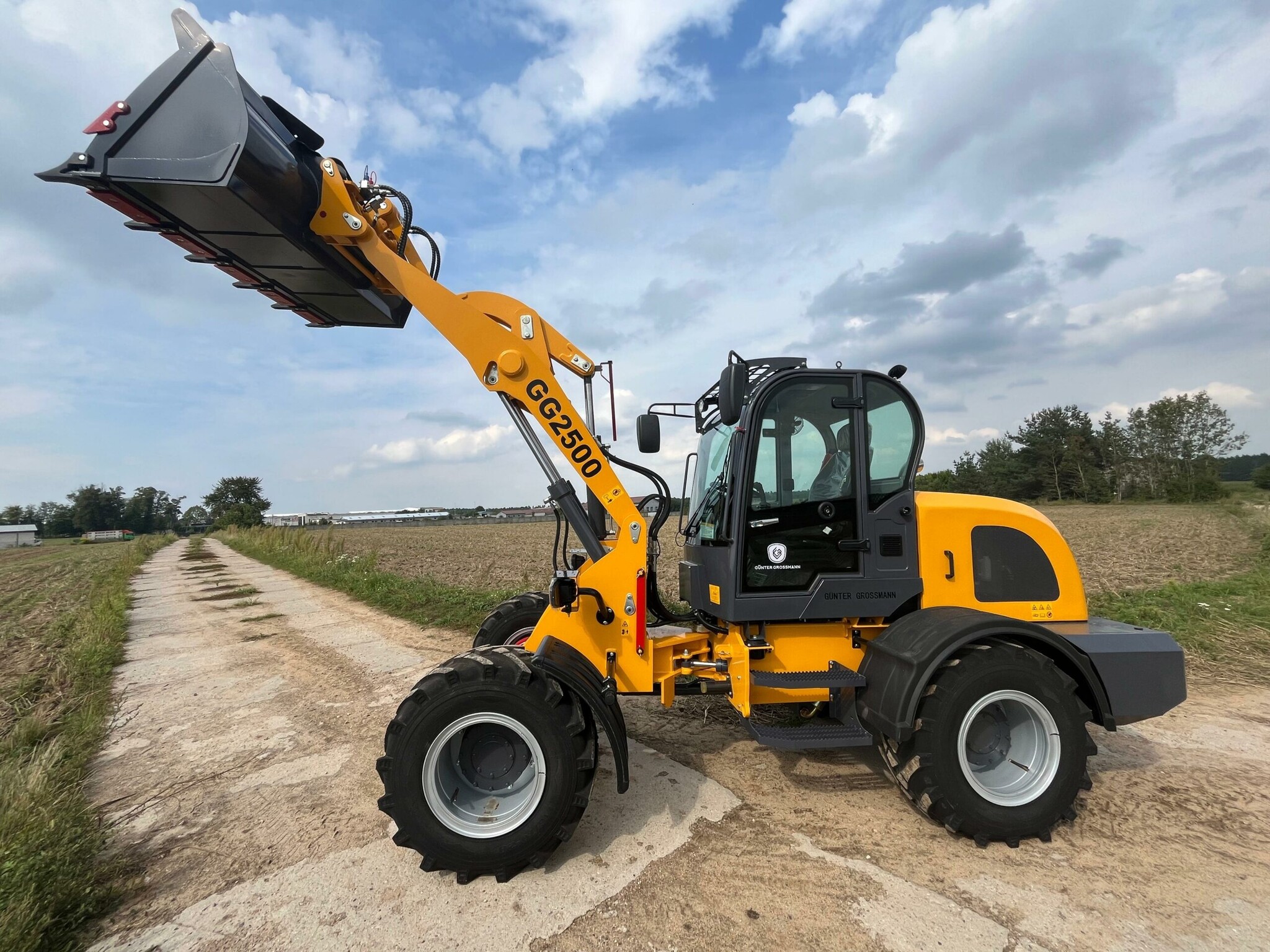 Gunter GG2500 Lader / shovel / loader